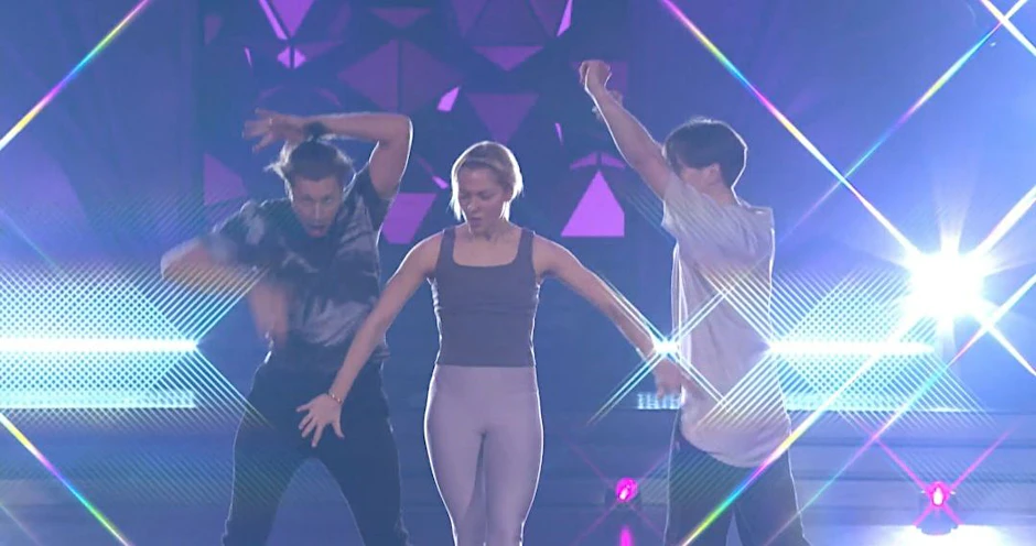 Autschi! Hier haut GZSZ-Star Valentina Pahde ihrem „Let’s Dance“-Profi voll in die …