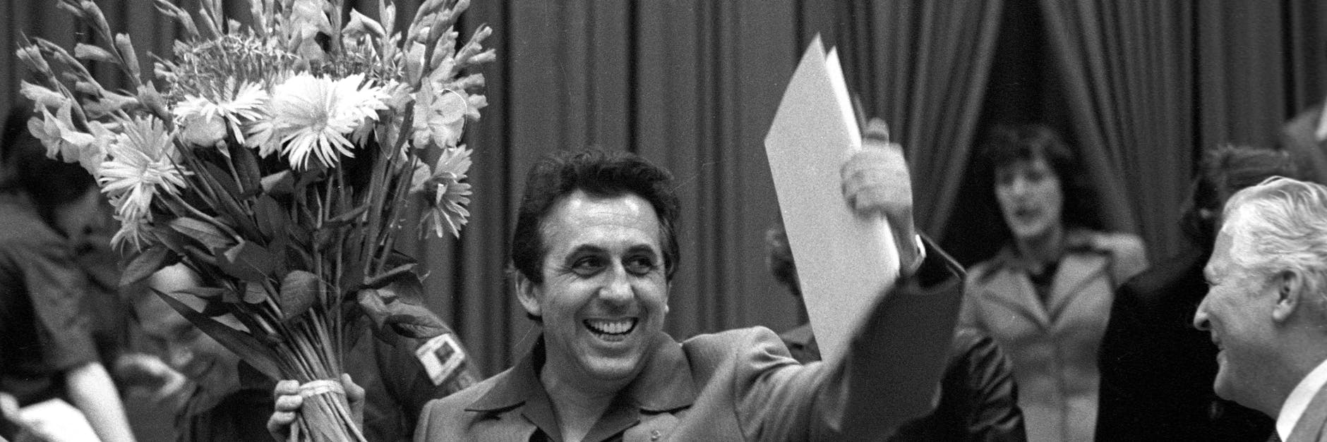 Der umtriebige Politrentner Egon Krenz warte auf das Ende der Pandemie, er will auf Lesereise gehen.