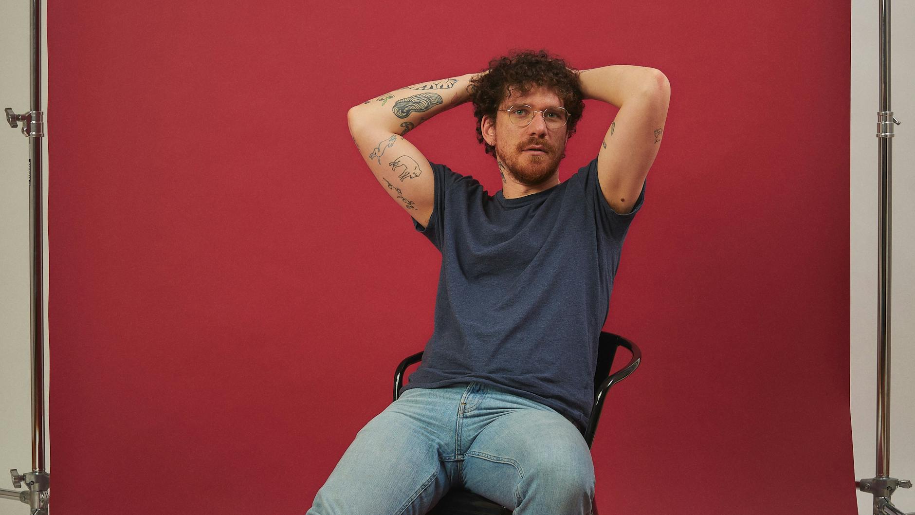 Kevin Junk, Autor des Romans „Fromme Wölfe“.