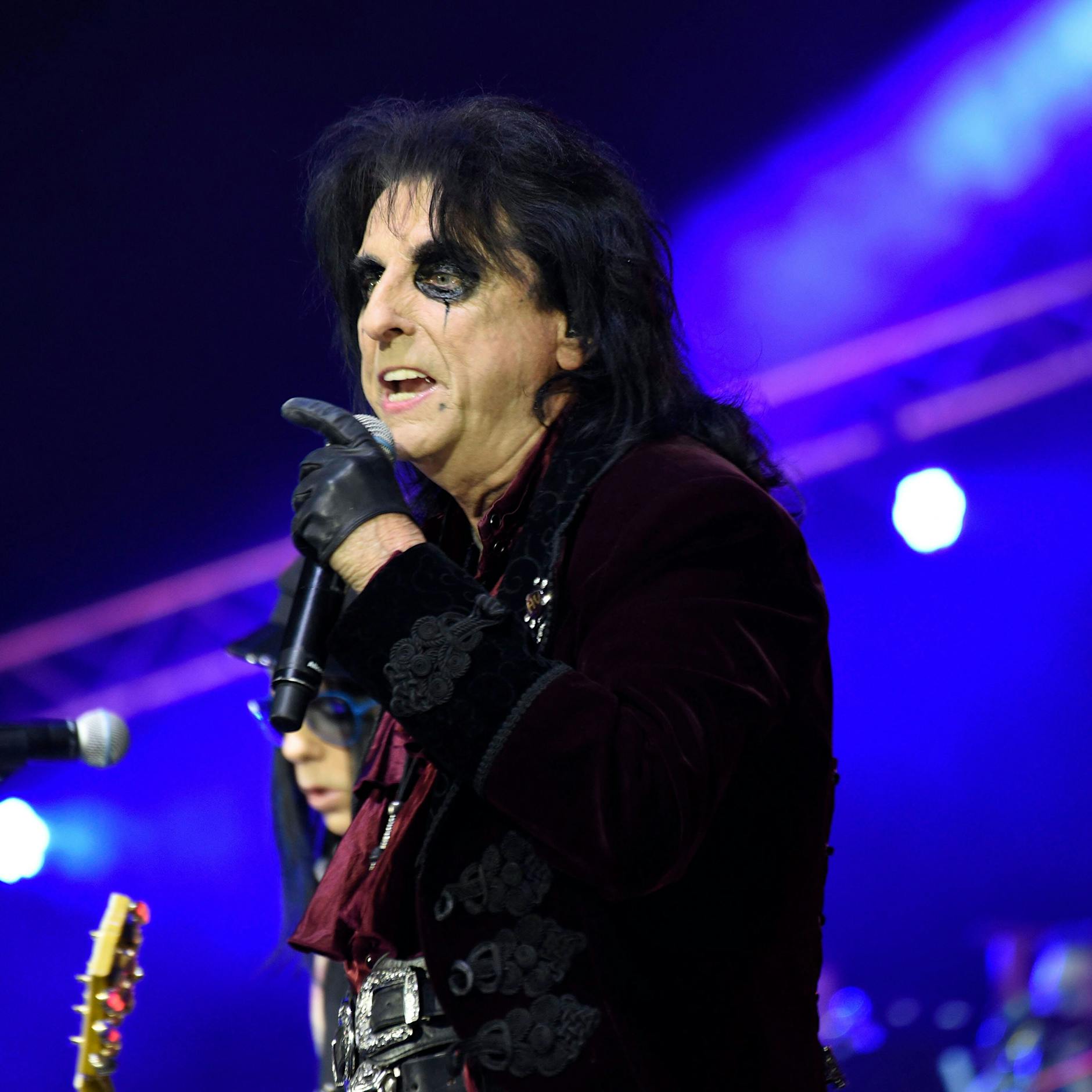 Alice Cooper hält zu Johnny Depp: Er ist kein Frauenverprügler