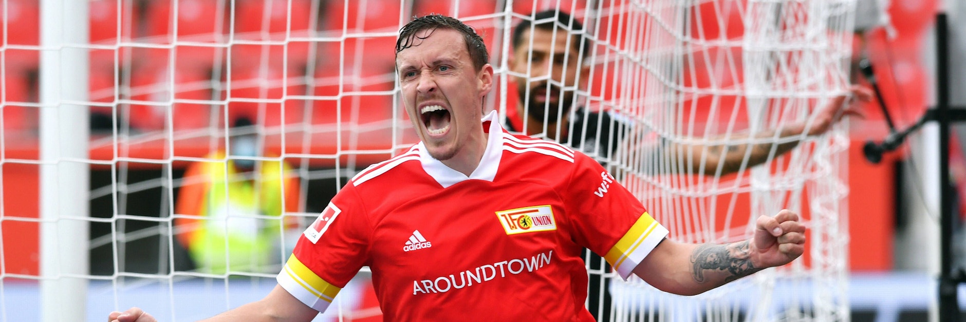 So würde wohl auch Max Kruse jubeln, wenn am letzten Bundesligaspieltag der Saison ein Sieg gegen Leipzig rausspringt. 