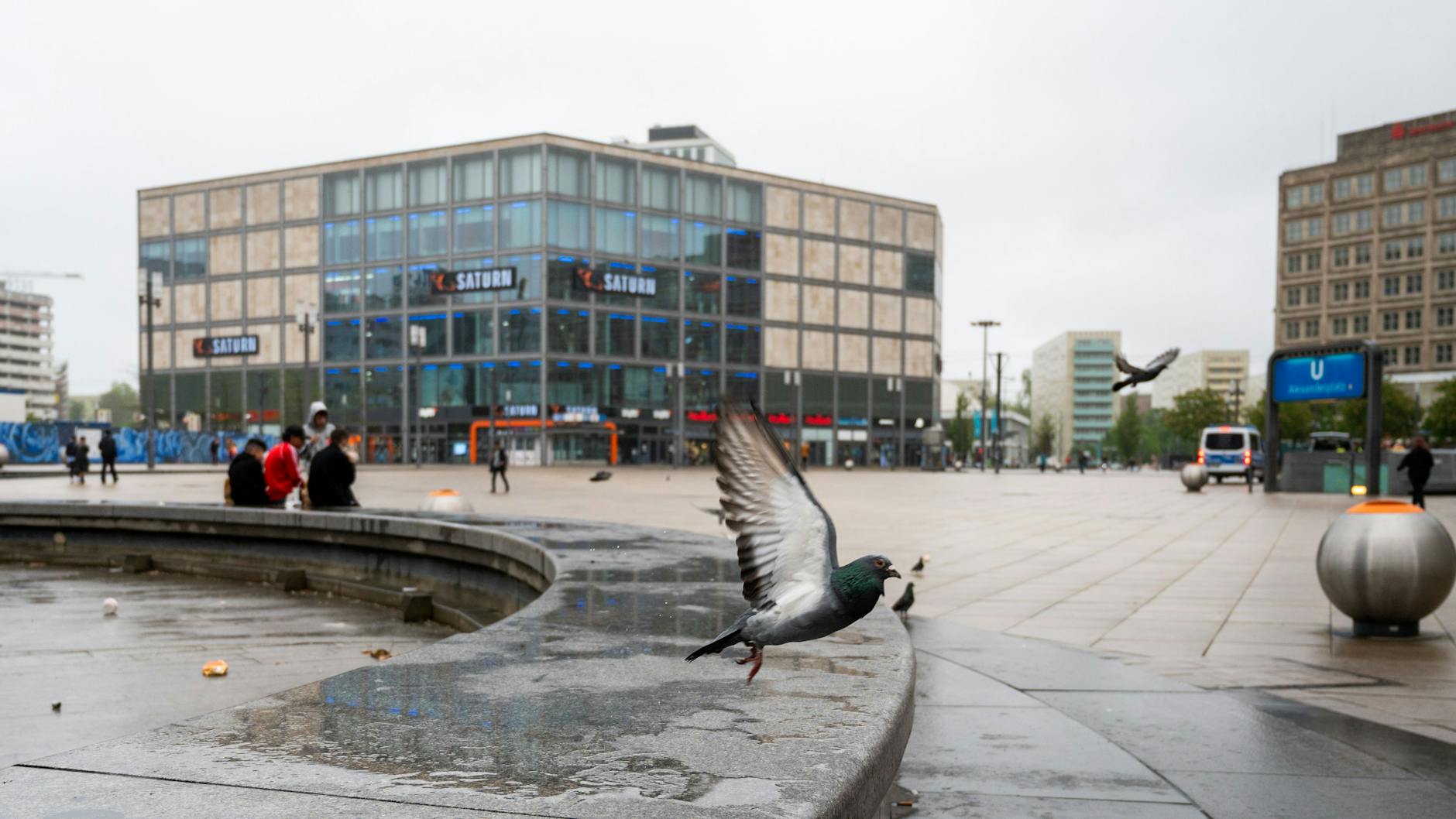 Der Sommer in Berlin hat Ladehemmung. Die Temperaturen übersteigen im Moment nur selten die 20 Grad-Marke. 