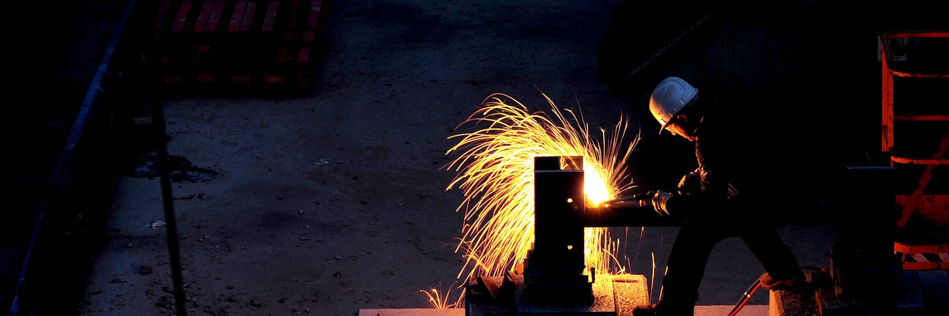 Immer mehr Menschen sterben durch Überarbeitung früher.