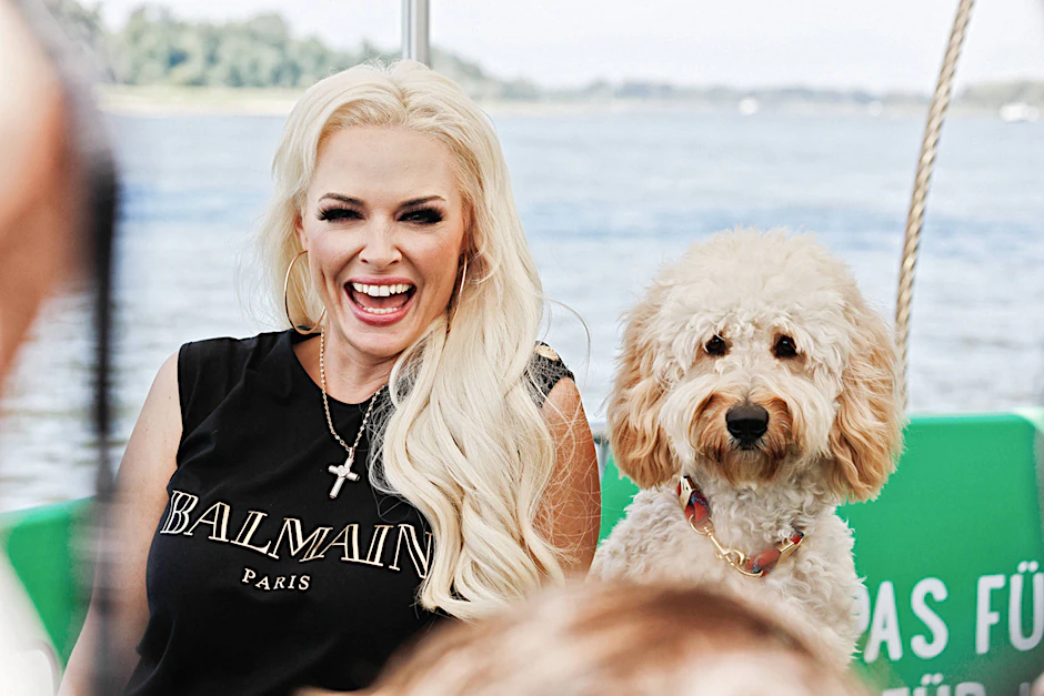 Daniela Katzenberger mit Ehemann Lucas Cordalis und Tochter Sophia.