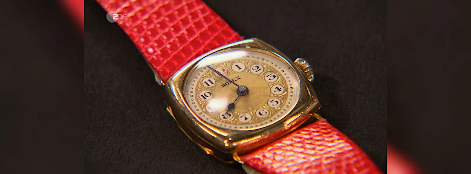 Diese alte Uhr steht bei&nbsp;„Bares für Rares“ zum Verkauf.