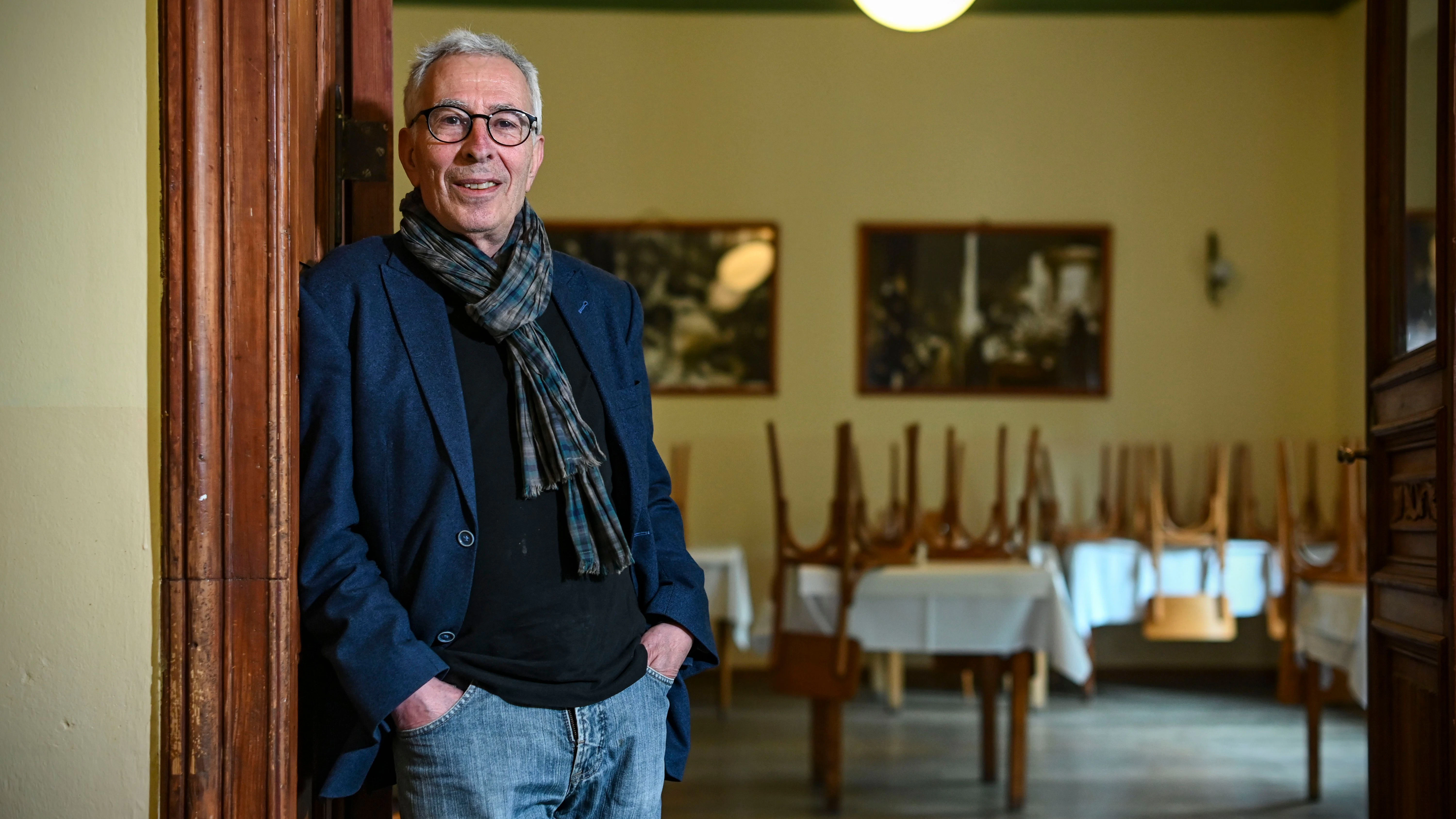 Enzo Di Calogero hat Platz für 16 Tische vor seinem Restaurant.<br>