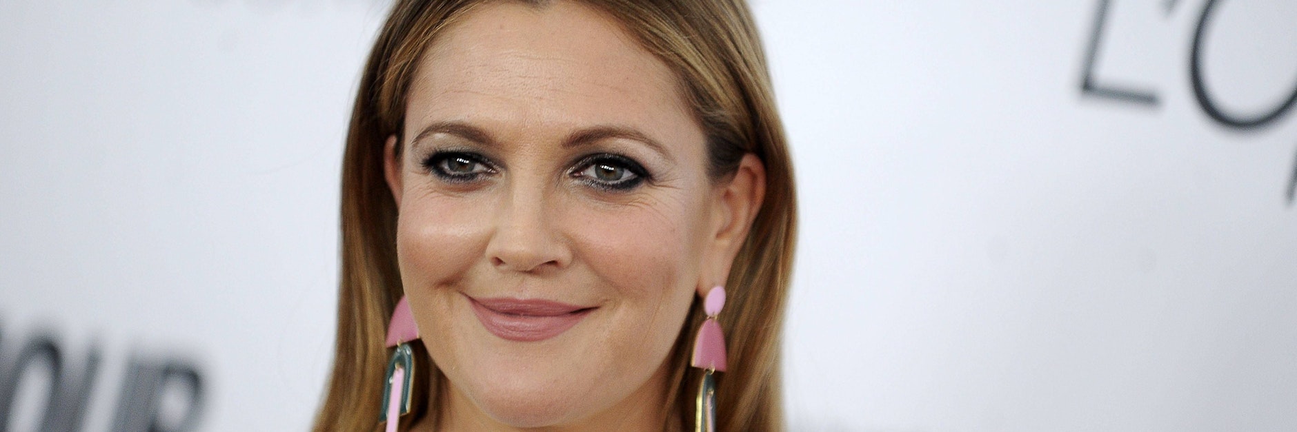 Drew Barrymore sieht ihre Zusammenarbeit mit Woody Allen mittlerweile sehr kritisch.&nbsp;