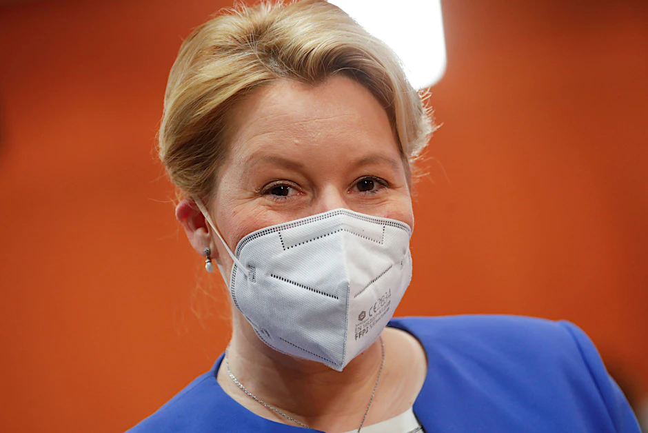 Franziska Giffey (SPD) ist als Bundesministerin für Familie, Senioren, Frauen und Jugend zurückgetreten.