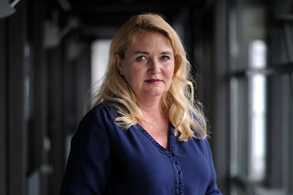 Kristin Brinker (AfD) verteidigte das Fehlverhalten ihres Mannes als technische Panne.<br>