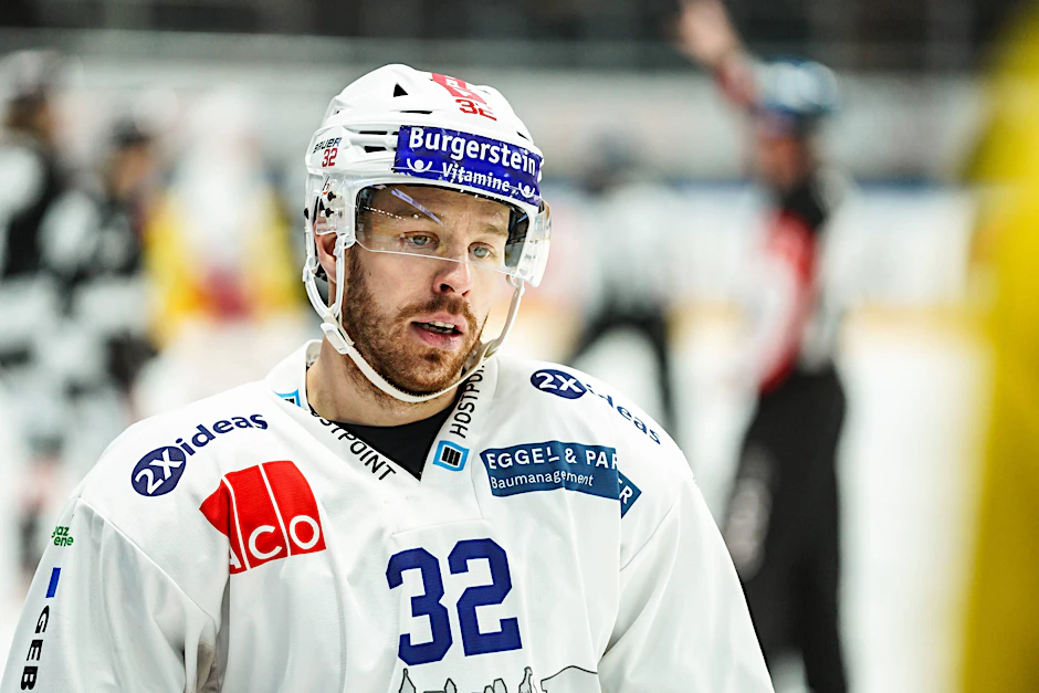 Kevin Clark, DEL-Torschützenkönig 2015, verstärkt die Angriffsreihen bei den EHC Eisbären.