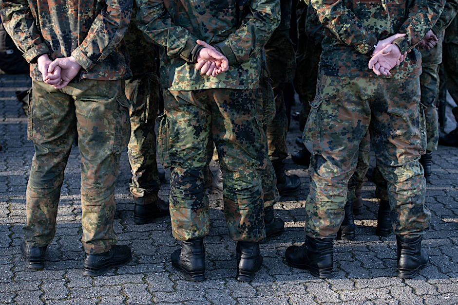 Homosexuelle Soldaten sollen für ihre Benachteiligung entschädigt werden.