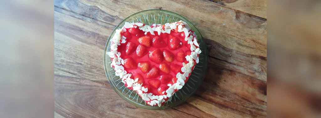 Perfekter Erdbeerkuchen mit Pudding – eine himmlische Verbindung: Hier kommt das weltbeste Rezept