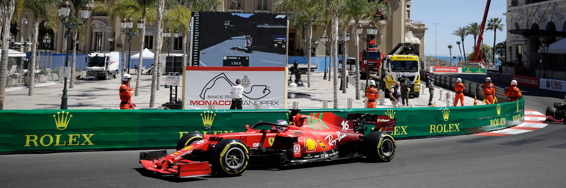 Das ist vielversprechend: Im Training in Monaco legt Charles Leclerc im Ferrari die Bestzeit hin.