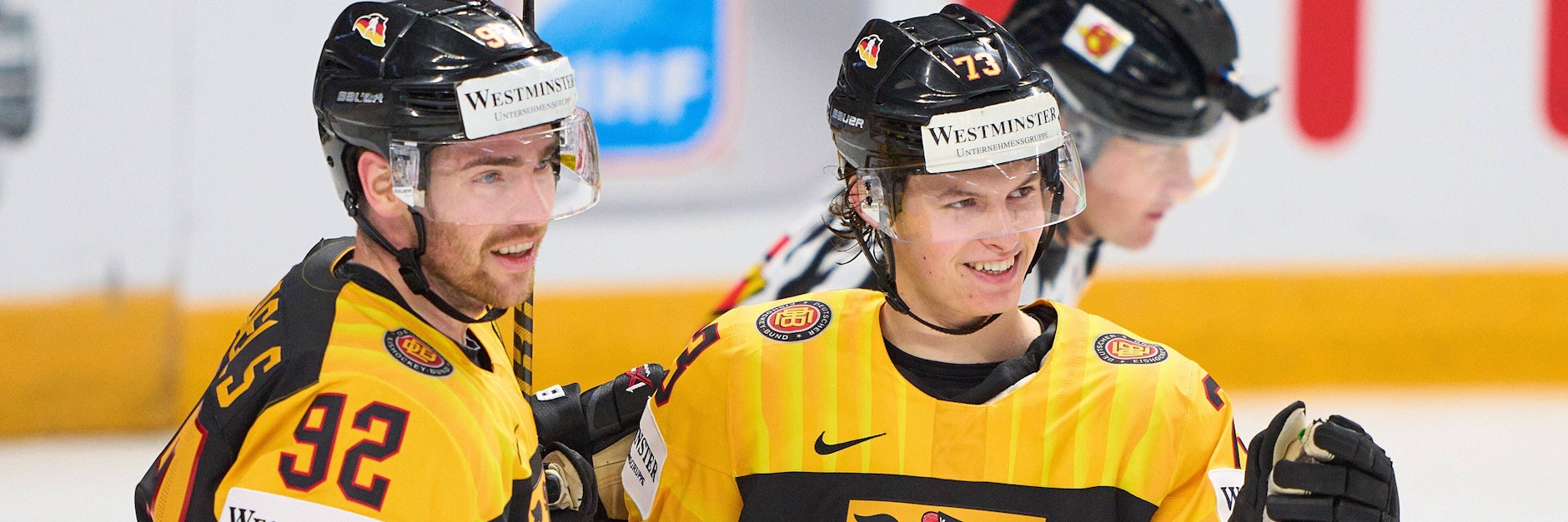 Marcel Noebels (l.) und Lukas Reichel harmonieren auch im Trikot der deutschen Nationalmannschaft.