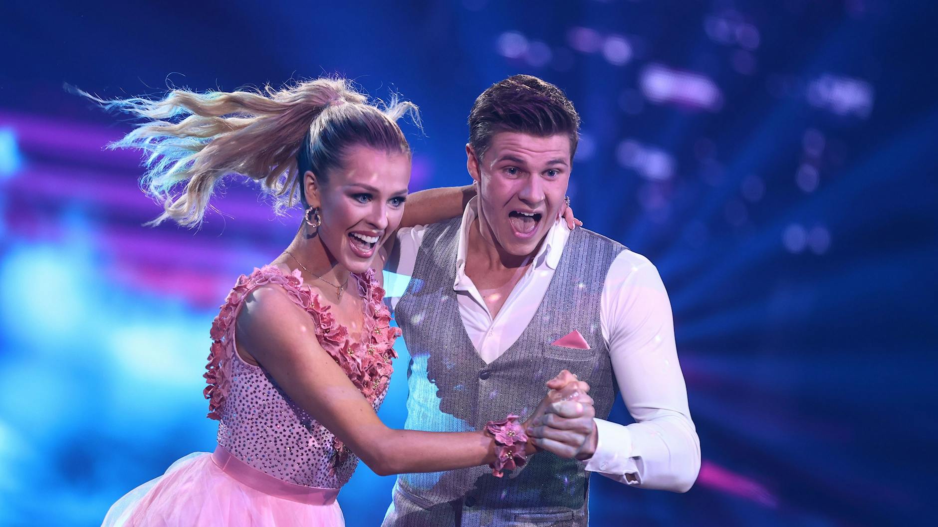 Mit 22 Punkten für den Quickstep müssen sich Simon Zachenhuber und Patricija Belousova zufrieden geben.