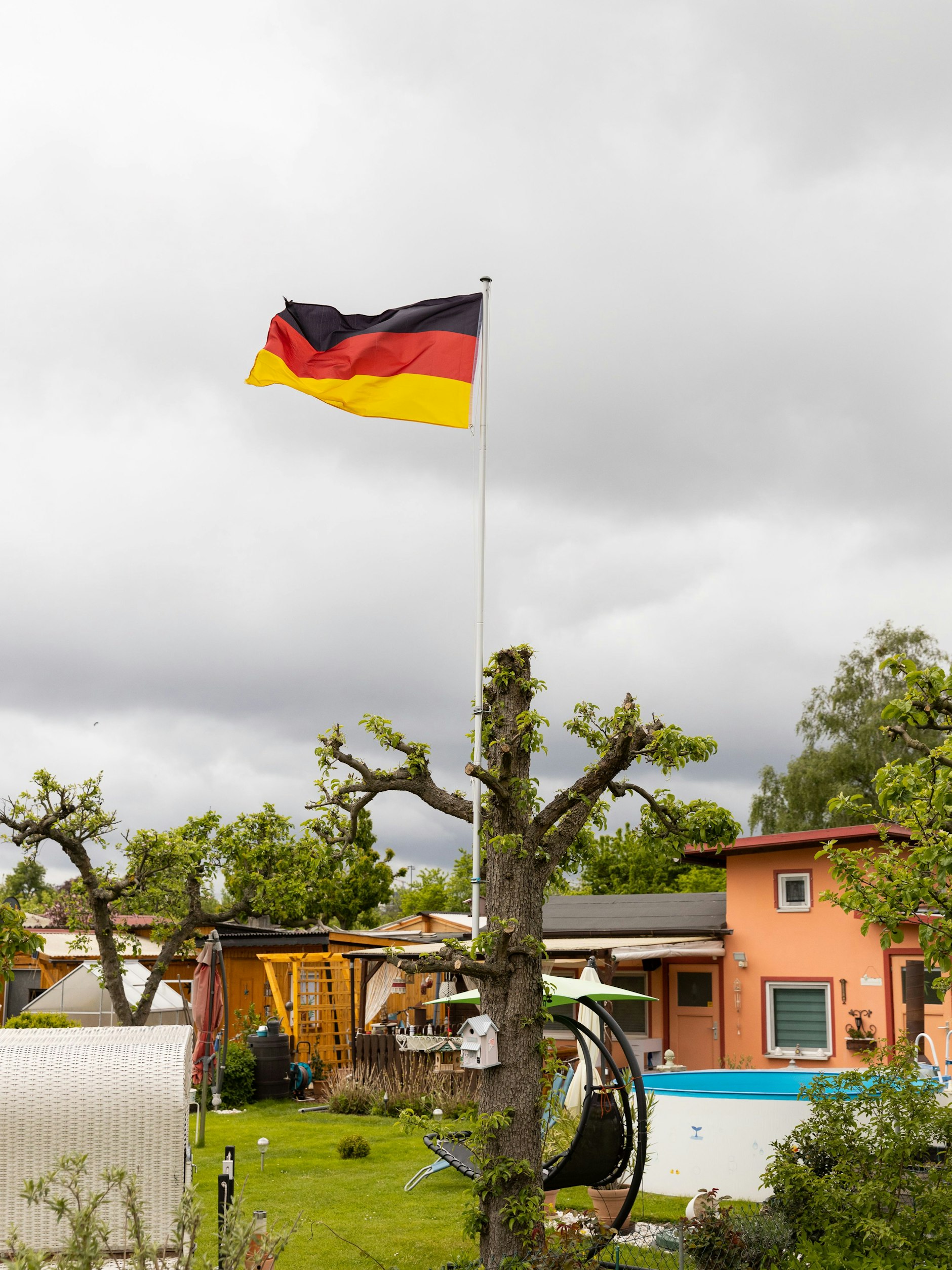 Nationalstolz in der Kleingartenkolonie „Glück im Winkel“