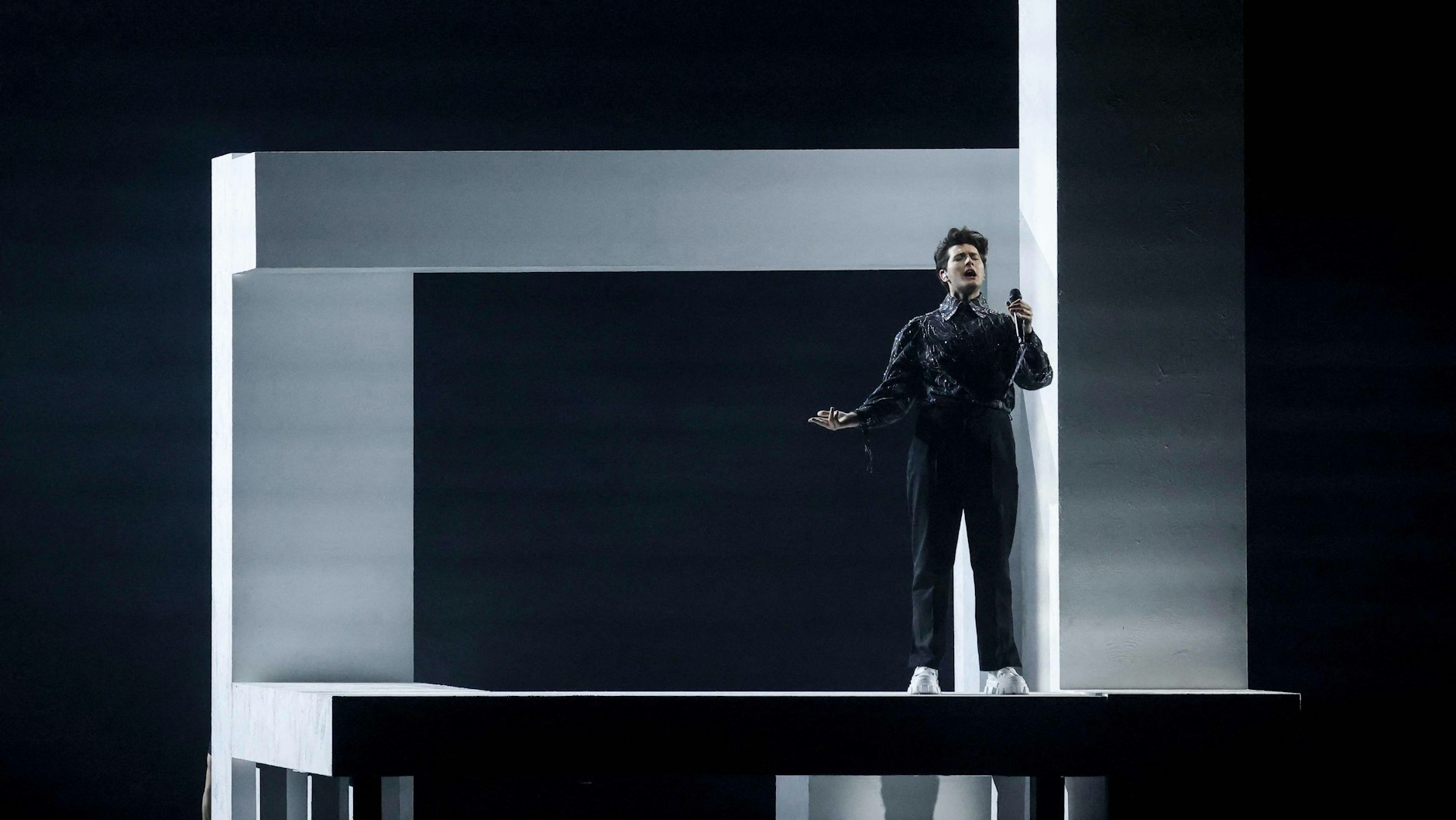 Der Schweizer Gjon's Tears