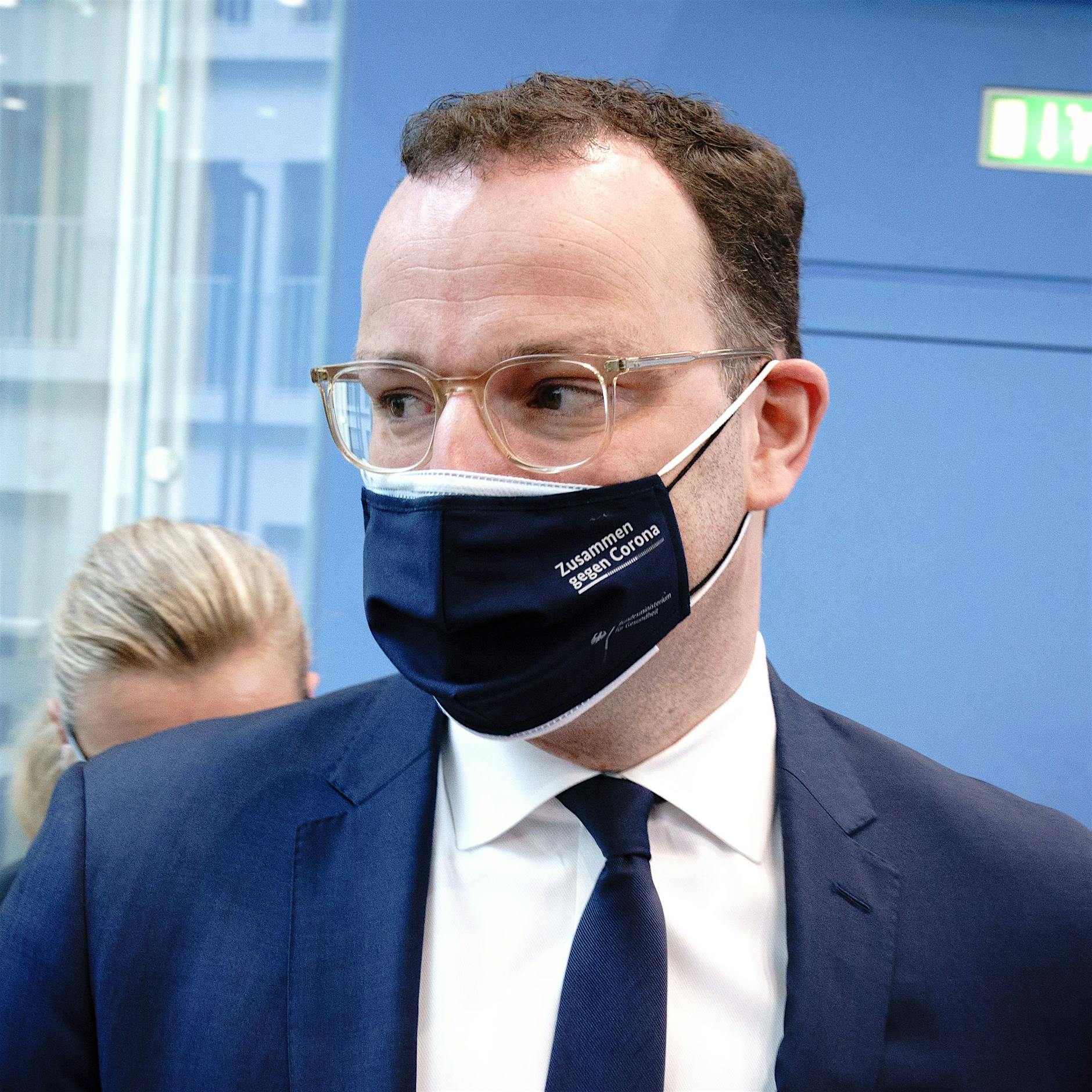 Jens Spahn: Biontech-Impfdosen für Schüler reservieren