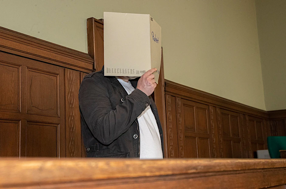 Der Staatsanwalt strebt die dauerhafte Unterbringung von René G. in einer  &nbsp;Psychiatrie an.