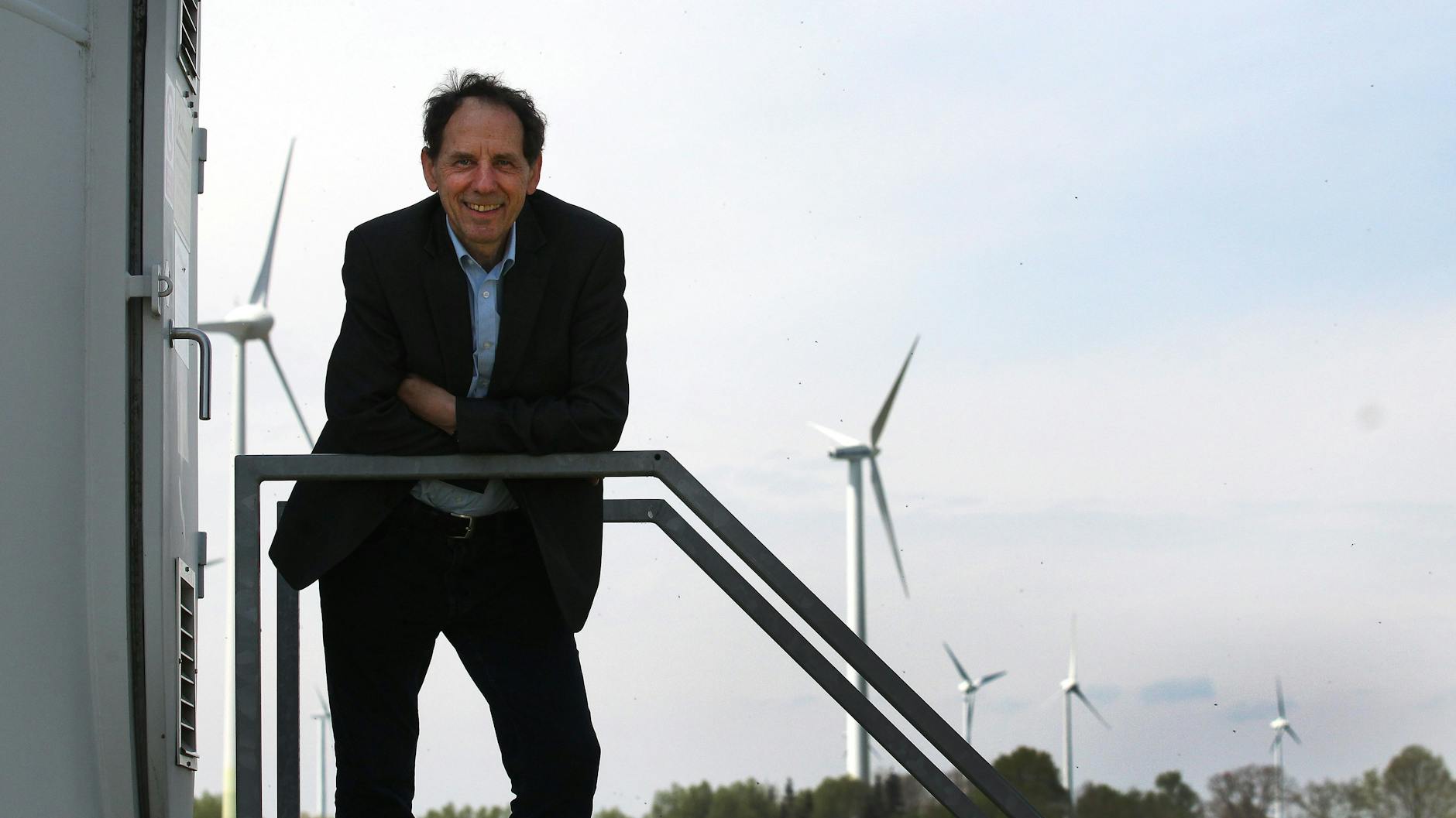 Christian Wenger-Rosenau hat mit 25 Jahren sein erstes Windrad in Betrieb genommen.