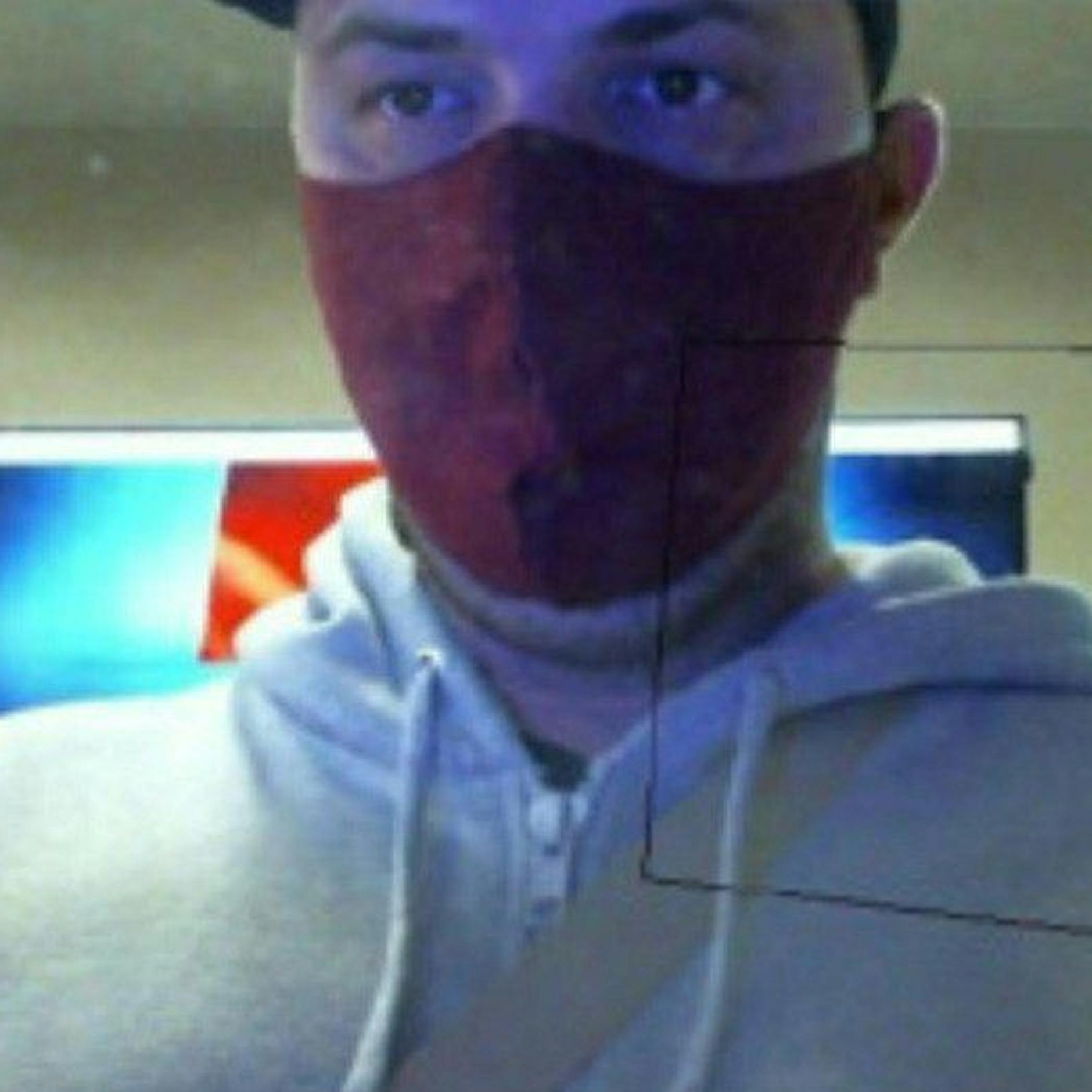 Durchbruch beim DHL-Erpresser! +++ Mann stellt sich der Polizei +++ Ist der gesuchte Paket-Bomber gefasst?