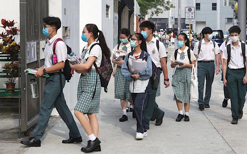 Schüler aus Hongkong, ein aktuelles Bild aus dem Jahr 2021