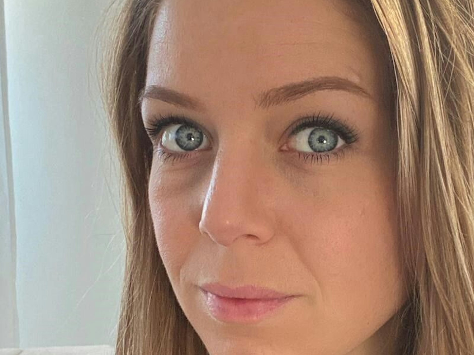 Jennifer Beuth, Saras Großcousine, hilft die Operation mit zu organisieren und betreut das Fundraising.