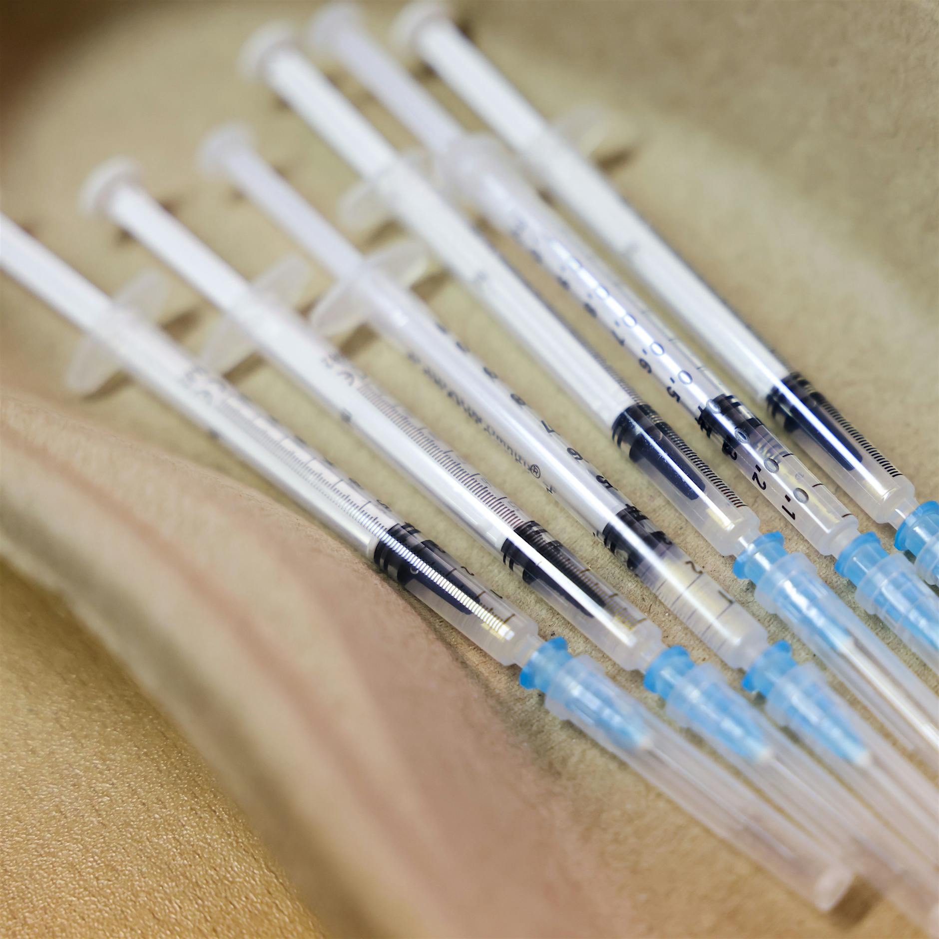 Corona-Impfstoff: Biontech reduziert Liefermenge in kommenden zwei Wochen