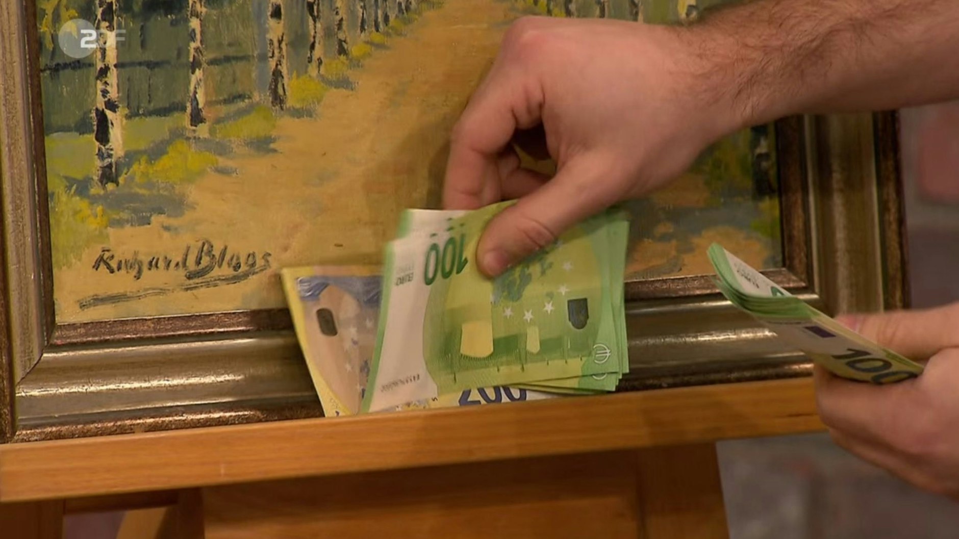 Bei „Bares für Rares“ bringt das rätselhafte Kunstwerk 1600 Euro.