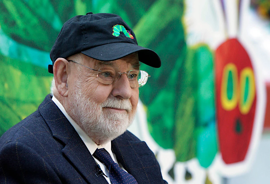 Der US-Autor Eric Carle, dessen Kinderbuch „Die kleine Raupe Nimmersatt“ zum Welterfolg wurde, ist tot.&nbsp;