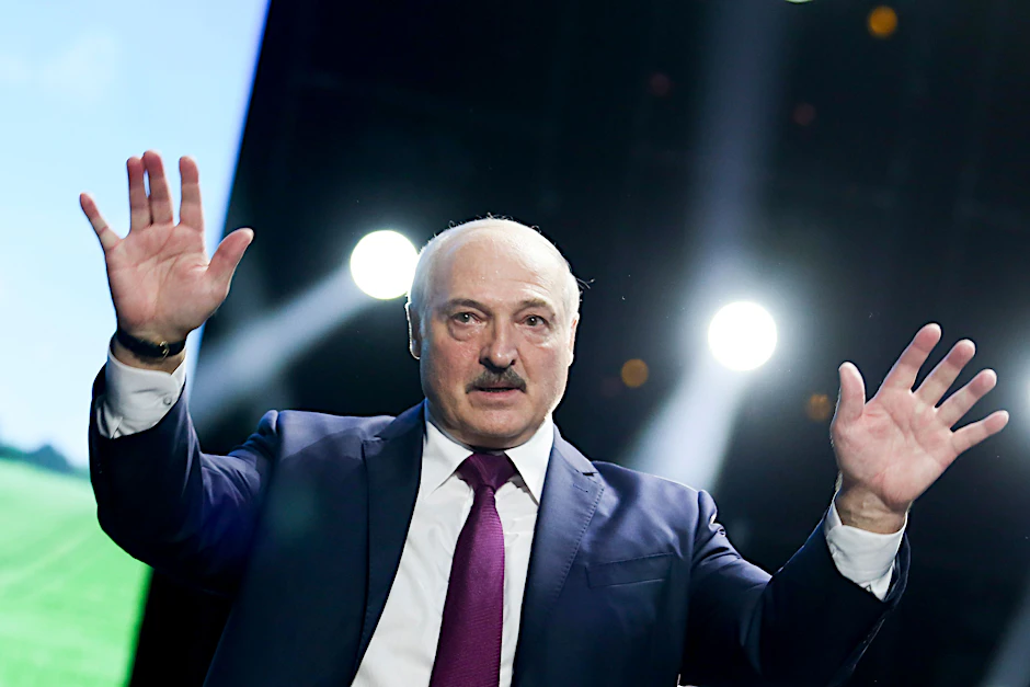 Der belarussische Machthaber Alexander Lukaschenko verteidigte die erzwungene Landung der Maschine in Minsk.
