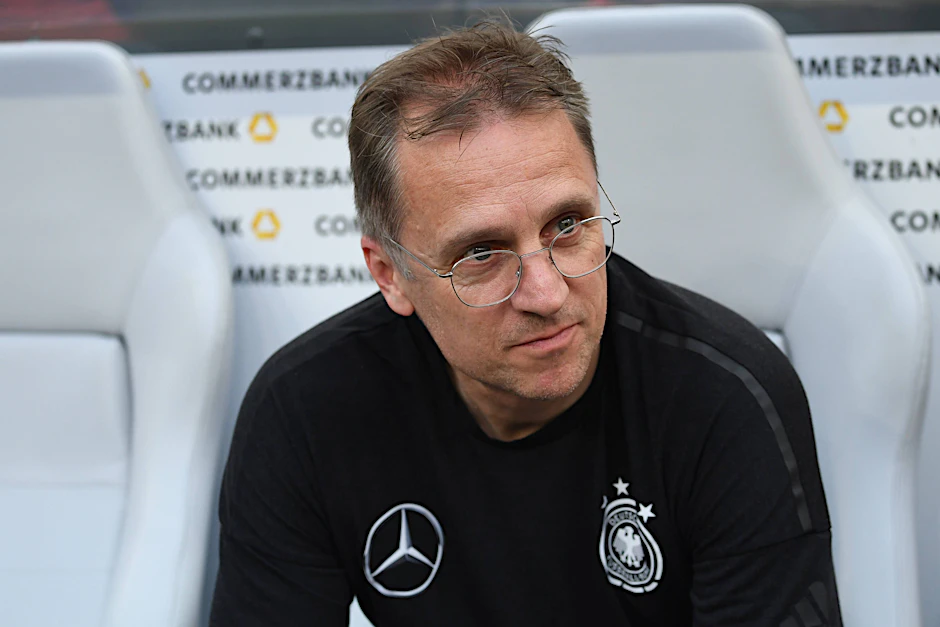 Tim Meyer ist DFB-Teamarzt und hat das Hygienekonzept der Bundesliga federführend entwickelt.