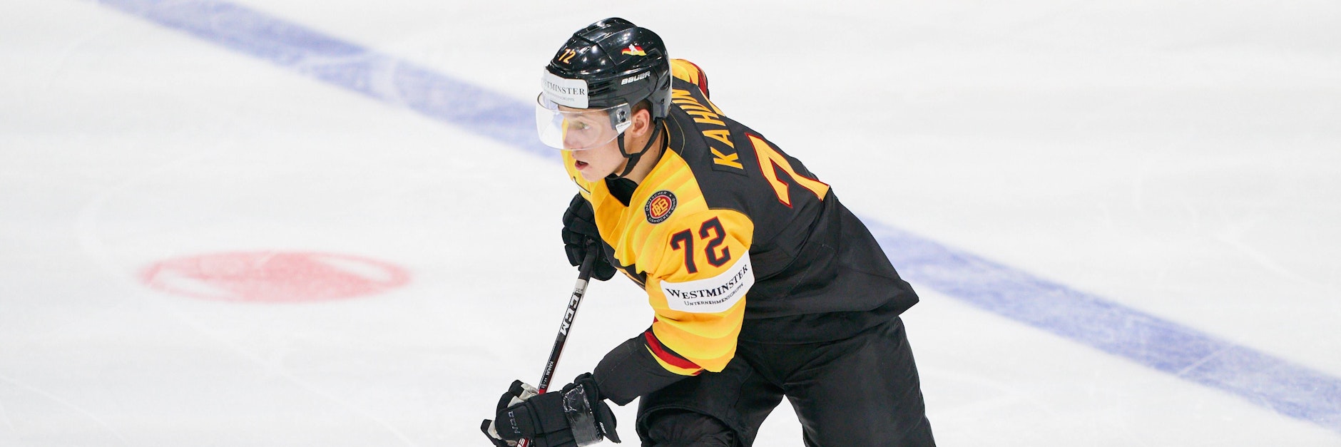 Dominik Kahun darf bald wieder im DEB-Trikot stürmen.