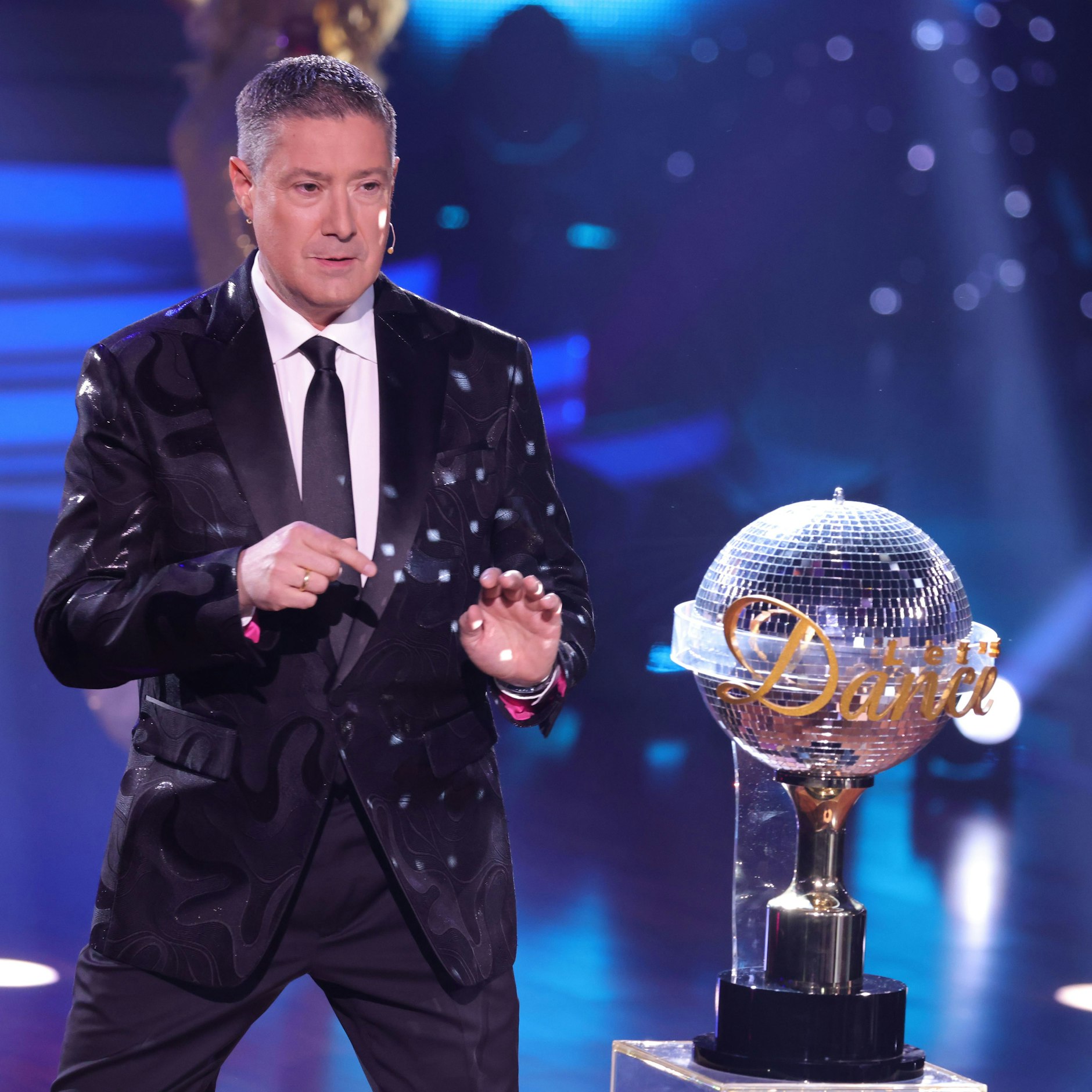 Um diesen Pokal geht es heute Abend.