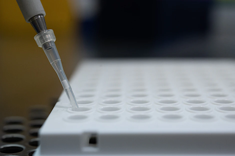Beim PCR-Test können Mutationen des Coronavirus analysiert werden. Eine neue Variante ist laut Angaben der Behörden vor Ort in Vietnam aufgetaucht.