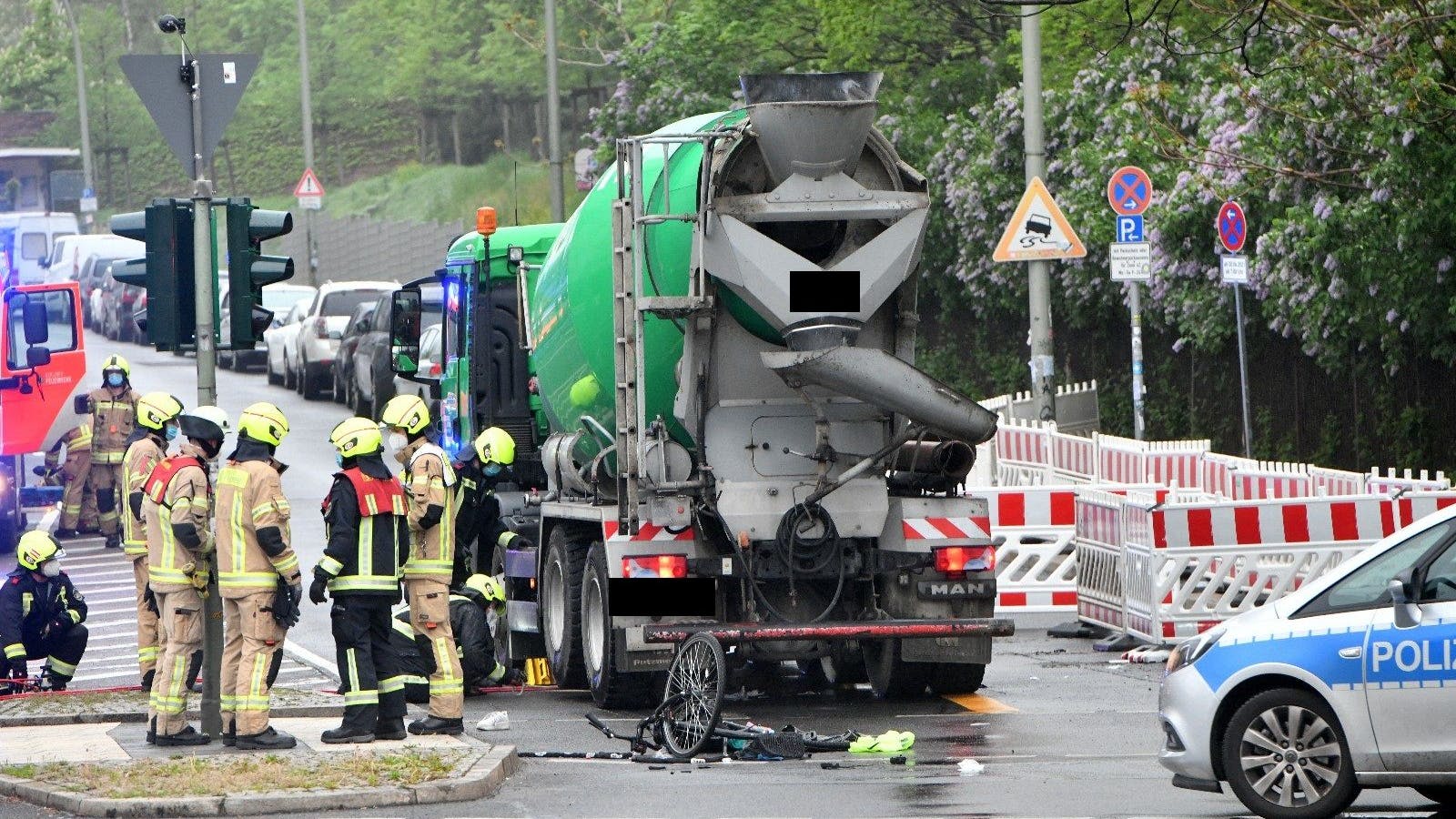 Am 14. Mai kam es zum folgenschweren Abbiegeunfall mit dem Betonmischer auf der Greifswalder Straße.