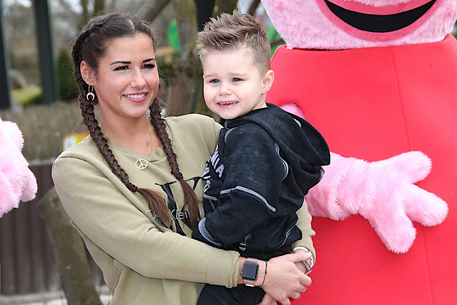 Sarah Lombardi mit ihrem Sohn Alessio&nbsp;