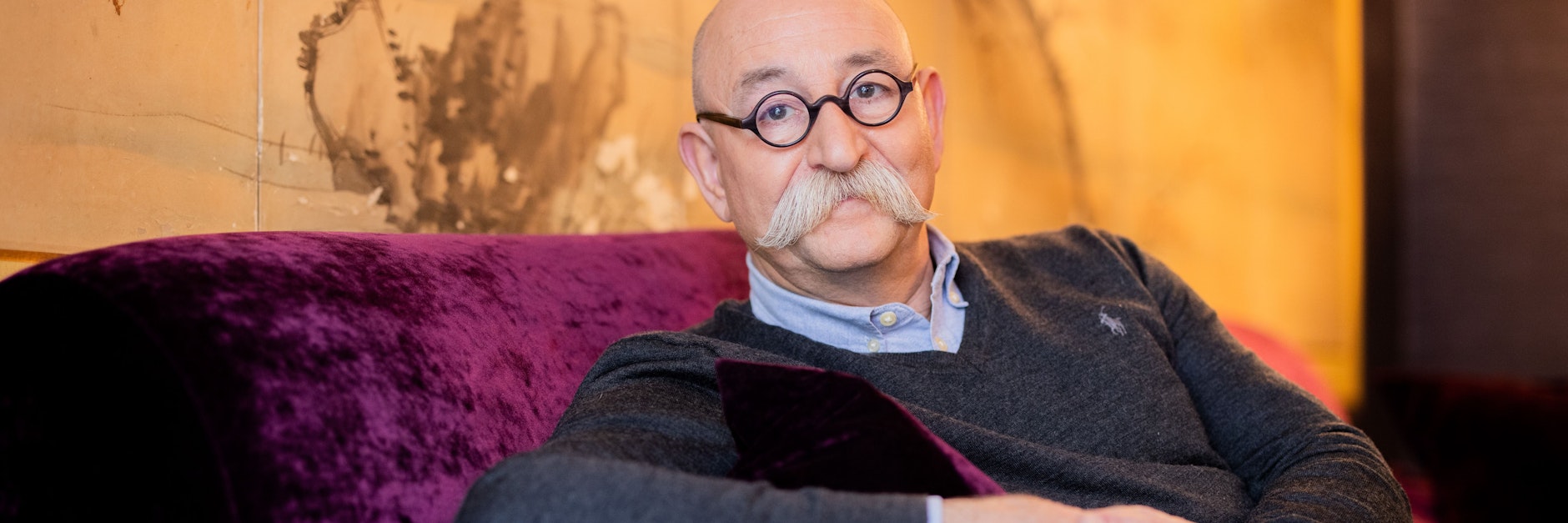 Horst Lichter&nbsp; hat ein neues Buch geschrieben, mit dem Titel „Ich bin dann mal still: Meine Suche nach der Ruhe in mir“. Er blickt darin auch auf seine Karriere und sein Leben zurück.&nbsp;