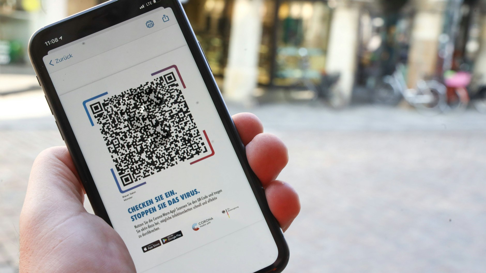 Die Corona-Warn-App der Bundesregierung nun auch Ergebnisse von Schnelltests anzeigen.