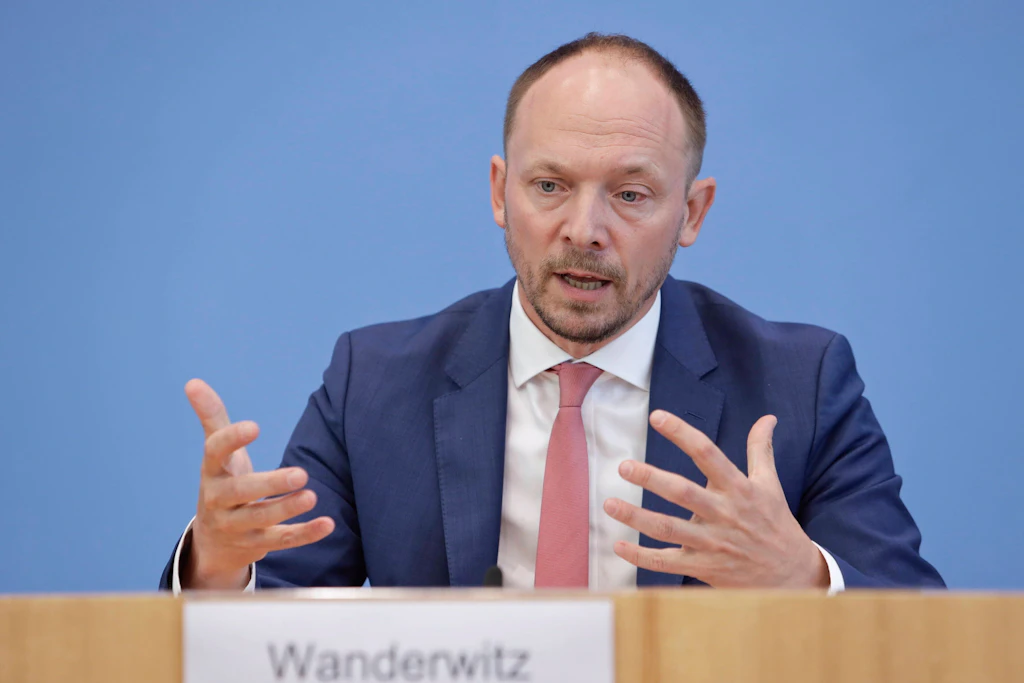 Die Thesen des Ostbeauftragten sind falsch und irreführend