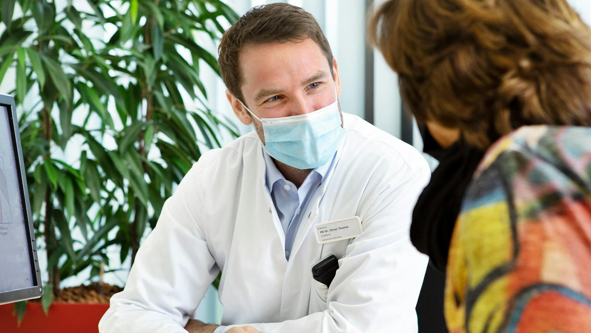 Petra Pischkes Arzt Dr. Oliver Thamm aus dem Helios-Klinikum in Berlin-Buch. Der Experte rettete ihre Brust.