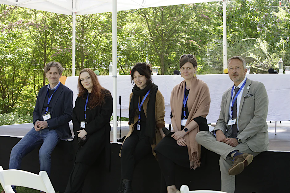 Es diskutierten Torsten Casimir, Zoë Beck, Karina Fenner, Maria-Christina Piwowarski, Peter Kraus vom Cleff (v.l.) bei der Tagung zum „Schreiben und Publizieren im digitalem Zeitalter“. 