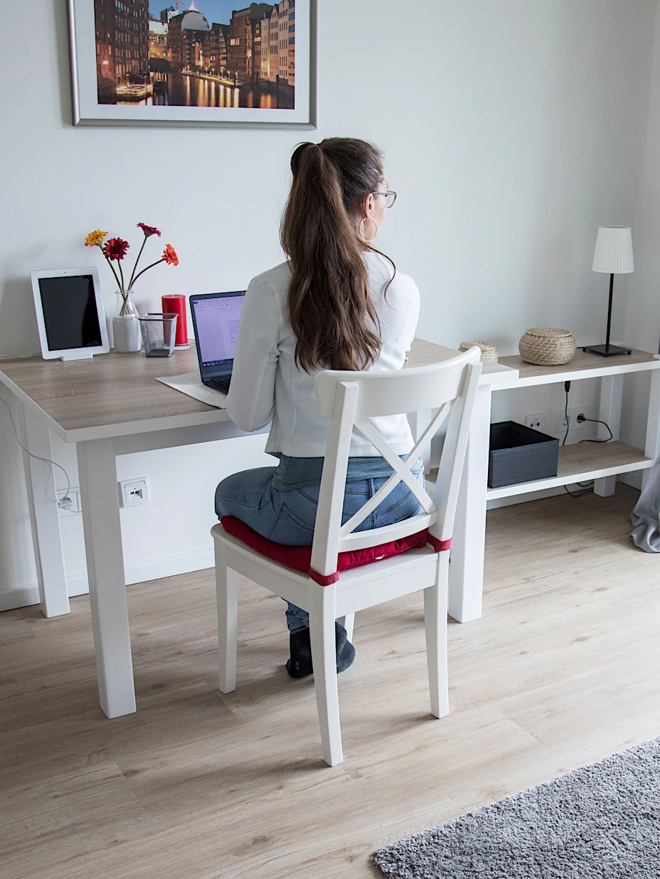 Weil während der Pandemie viele Menschen von zu Hause aus arbeiten, steigen die Preise von Produkten, die man im Homeoffice benötigt.&nbsp;