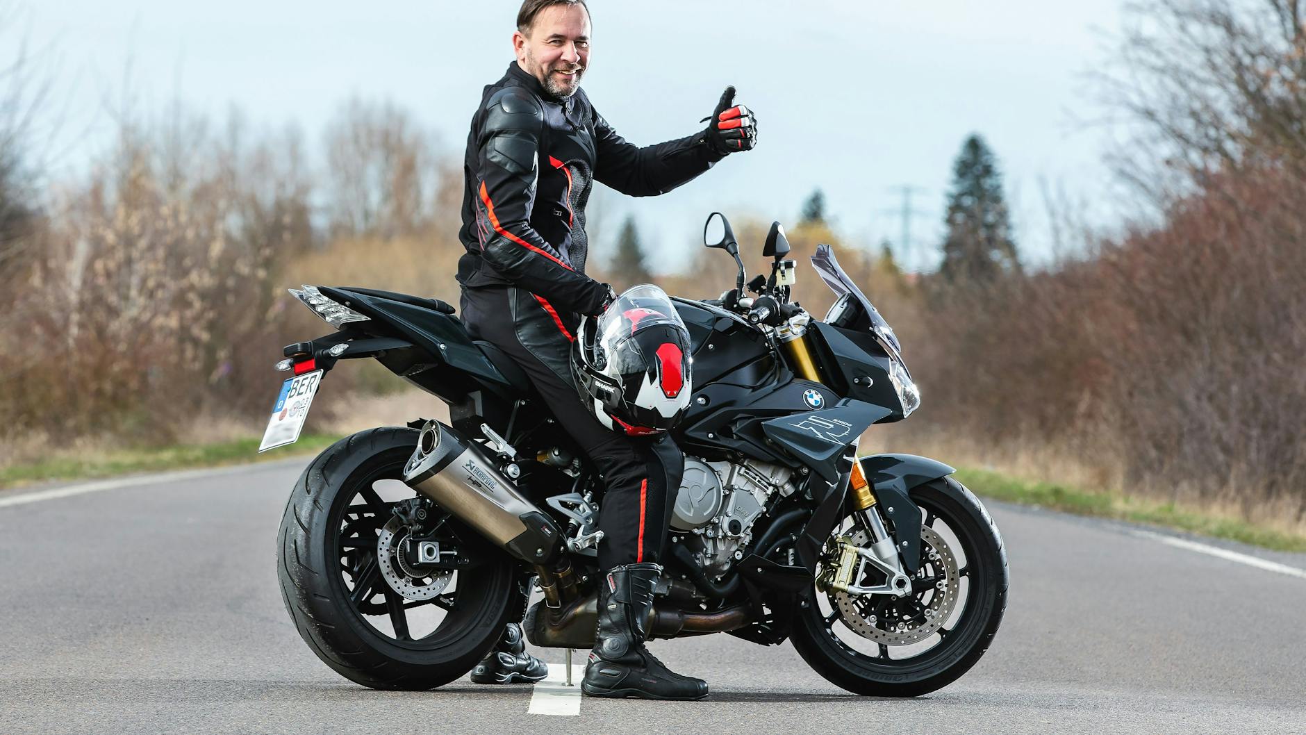 Imkern darf René Jeske zwar nicht mehr, aber mit seinem Motorrad darf er weiterhin die Welt bereisen.<br>