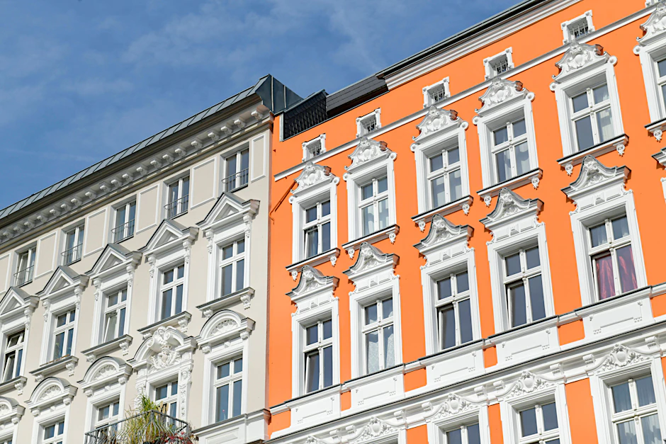 In Altbauten wie hier in Prenzlauer Berg werden oft Mietwohnungen in Eigentumswohnungen umgewandelt. Das soll schwieriger werden.