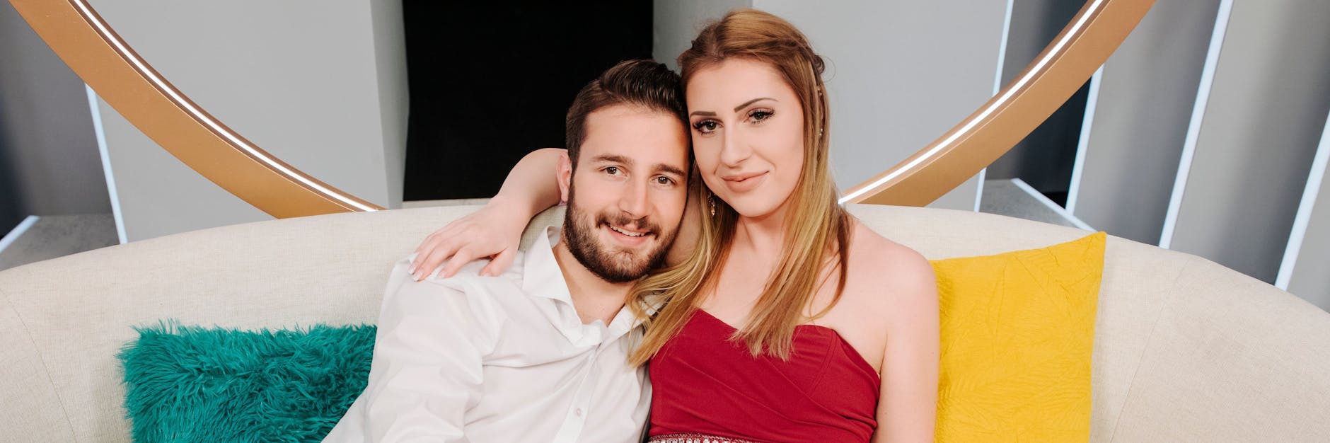 Bei „5 Senses for Love“ haben sich Christian und Merle verlobt. Doch ist in Folge vier schon wieder alles vorbei?