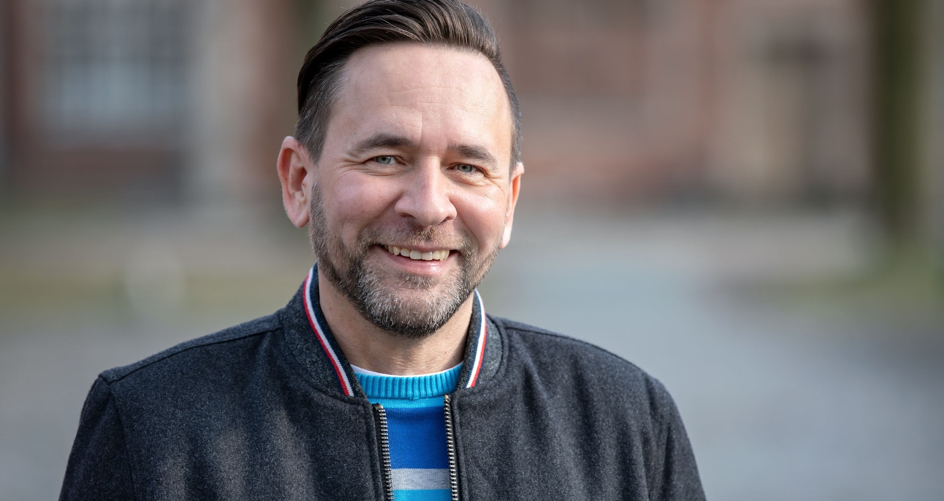 René Jeske hat sich aufgrund einer Bienengift-Allergie desensibilisieren lassen.<br>