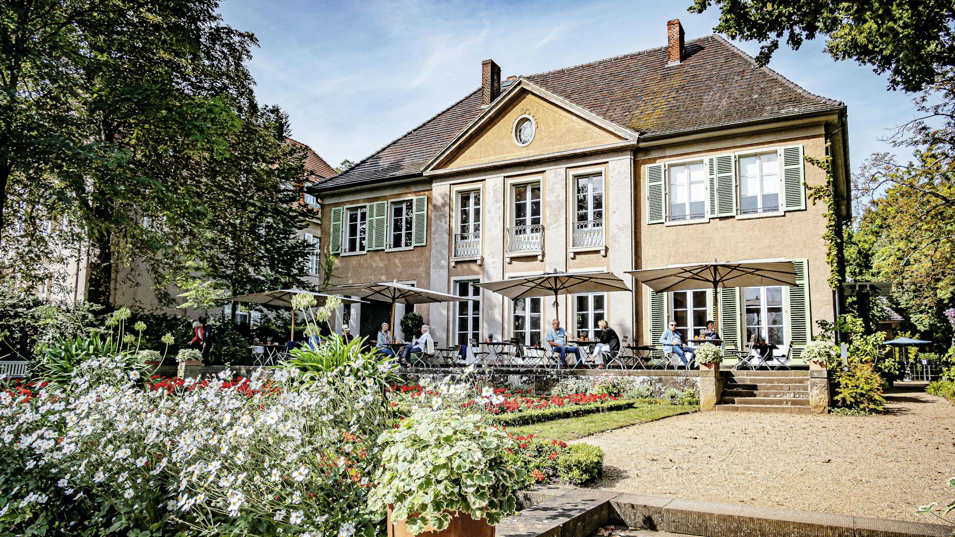 Max Liebermann's villa, built in 1910, is located on the Großer Wannsee.