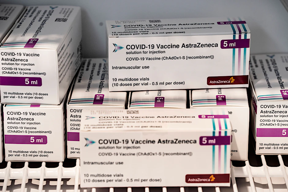 Der Astrazeneca-Impfstoff ist bei niedrigen Temperaturen zu lagern. Er kann von den Hausärzten in Berlin ohne Priorisierung verimpft werden.