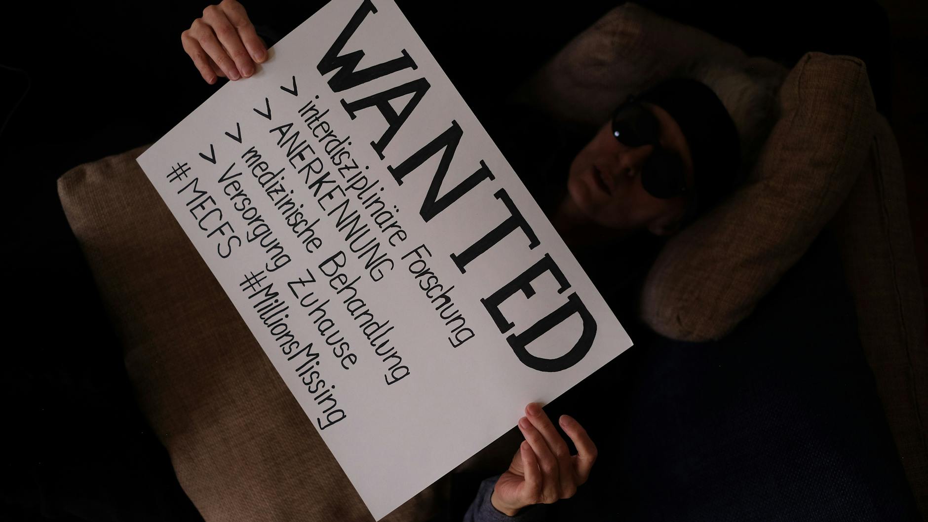 Betroffene fordern seit langem Anerkennung und Forschung. Am 12. Mai findet ein weltweiter Aktionstag unter dem Motto #MillionsMissing statt. <br><br>